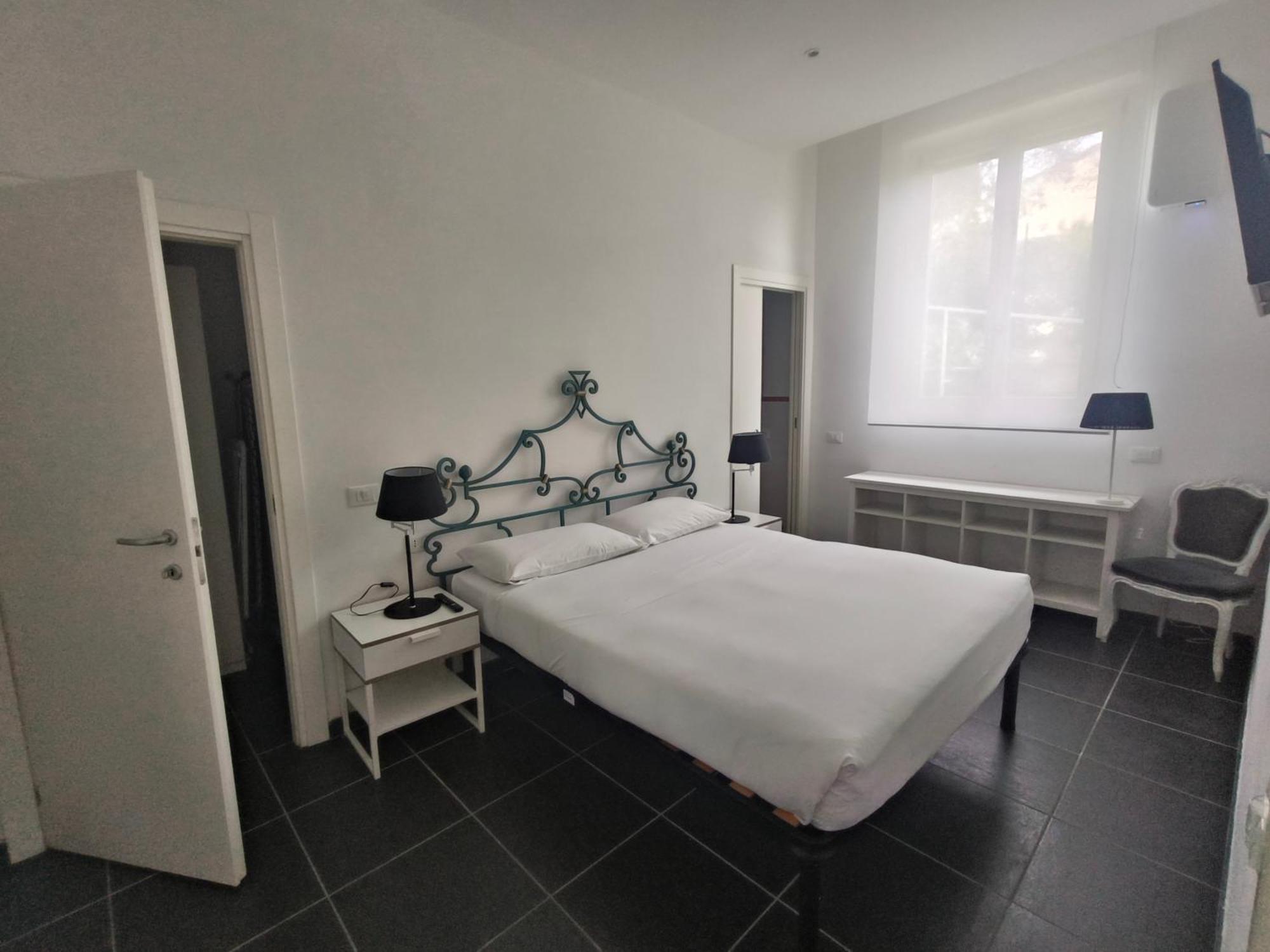 Le Statue Apartment *